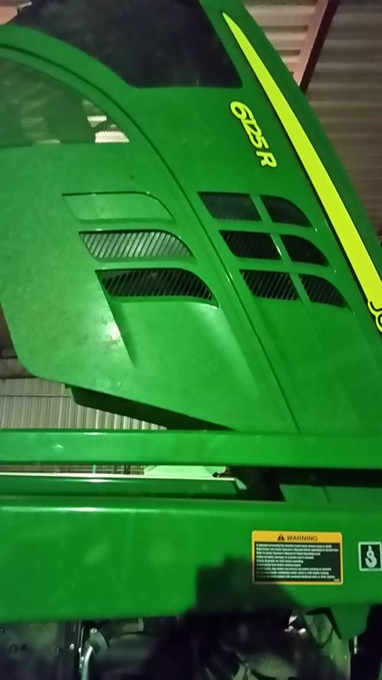 John Deere 6125R